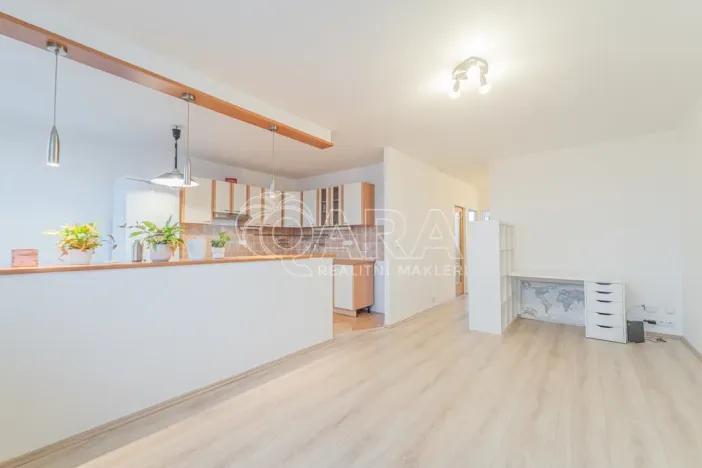 Pronájem bytu 3+1, Kladno - Kročehlavy, Ostravská, 69 m2