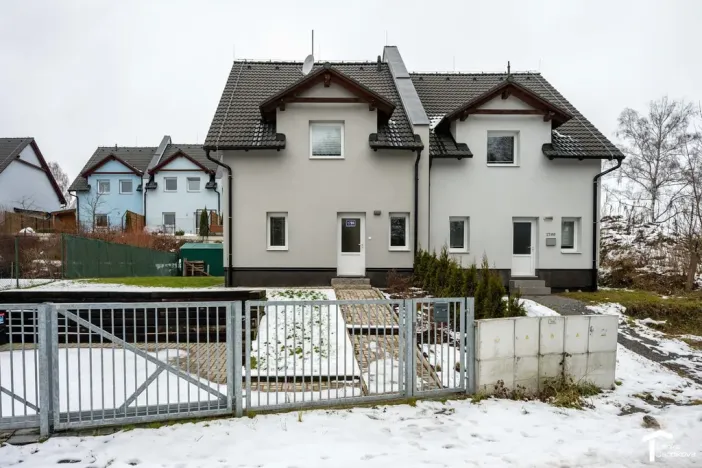 Pronájem rodinného domu, Hlinsko, Holetínská, 120 m2