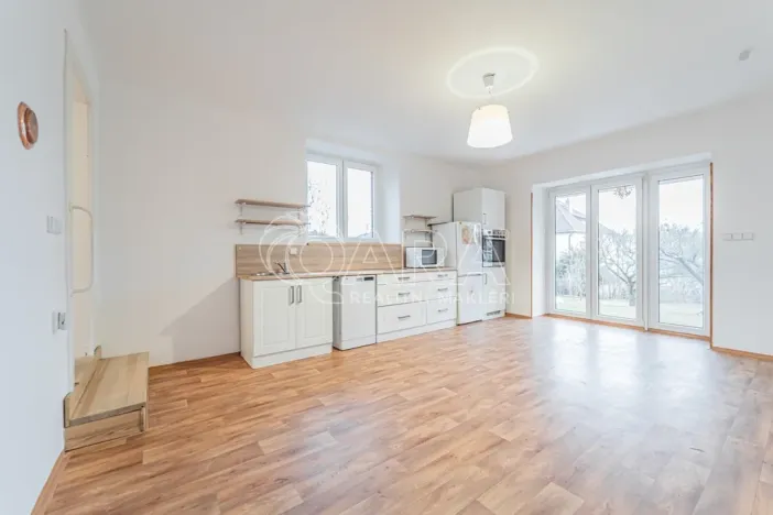 Pronájem bytu 2+kk, Beroun - Beroun-Město, Na Vinici, 45 m2