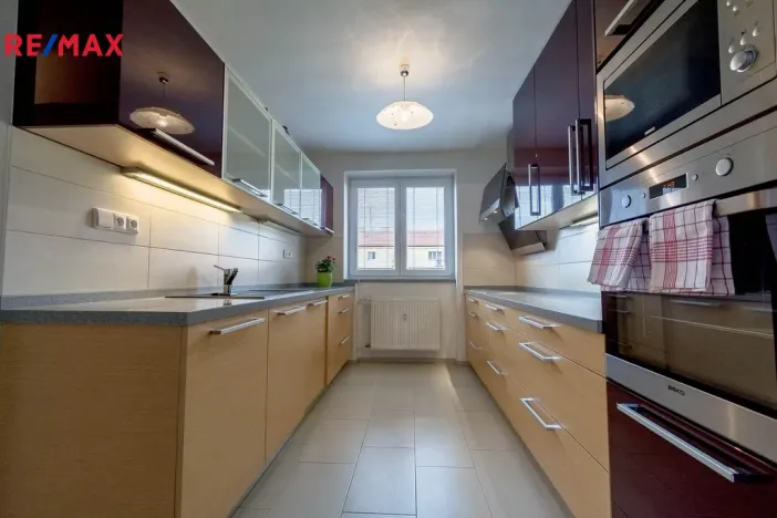 Pronájem bytu 2+1, Chrudim - Chrudim III, Víta Nejedlého, 60 m2