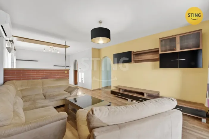 Prodej bytu 3+1, Moravský Krumlov, Břízová, 80 m2