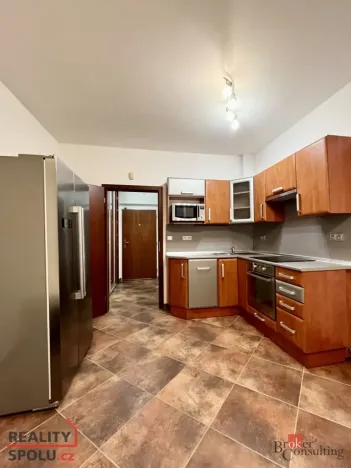 Pronájem bytu 1+kk, Praha - Zličín, Sazovická, 25 m2