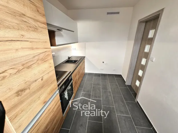 Pronájem bytu 1+1, Bruntál, Družební, 35 m2