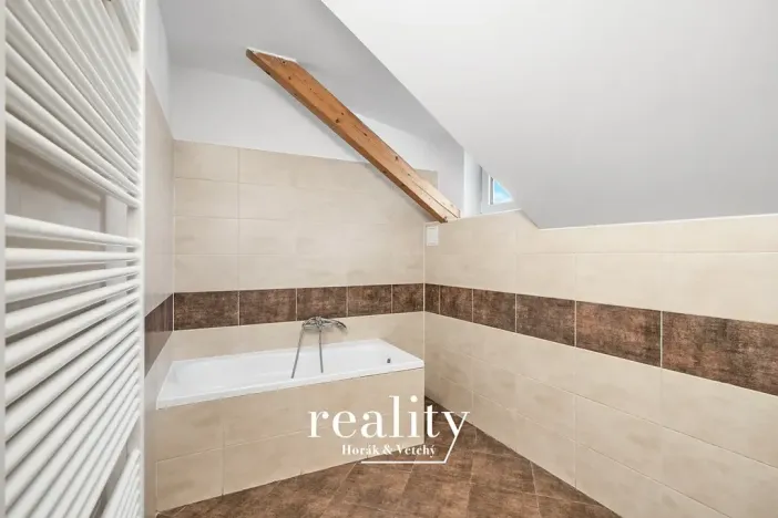 Pronájem bytu 3+kk, Jihlava, Na Bělidle, 110 m2