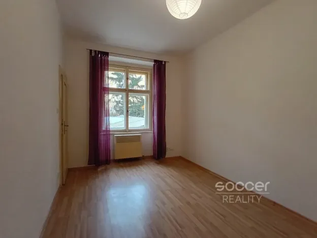 Pronájem bytu 2+kk, Praha - Žižkov, Biskupcova, 45 m2