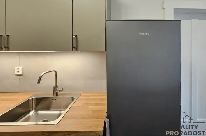 Pronájem bytu 2+kk, Praha - Vysočany, Prouzova, 50 m2