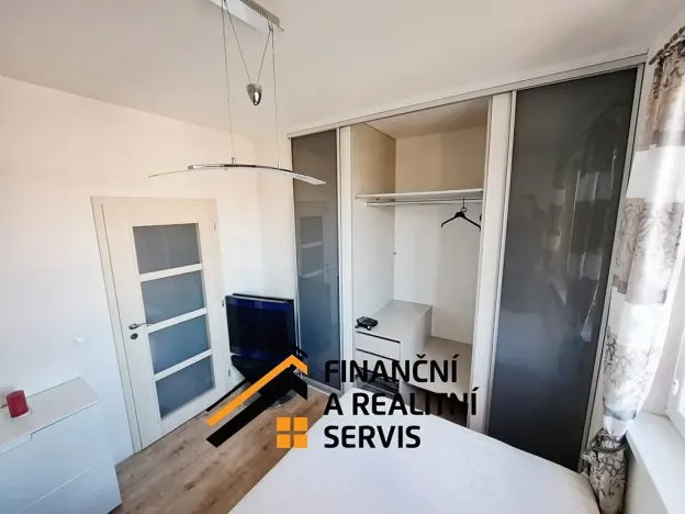 Pronájem bytu 3+kk, Praha - Vysočany, Freyova, 66 m2