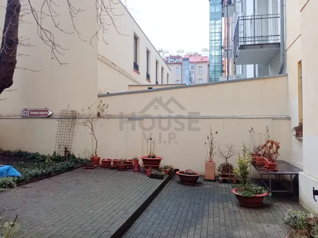 Prodej bytu 2+1, Praha - Bubeneč, Korunovační, 51 m2