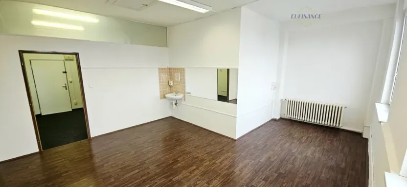 Pronájem kanceláře, Kralupy nad Vltavou, Nerudova, 44 m2