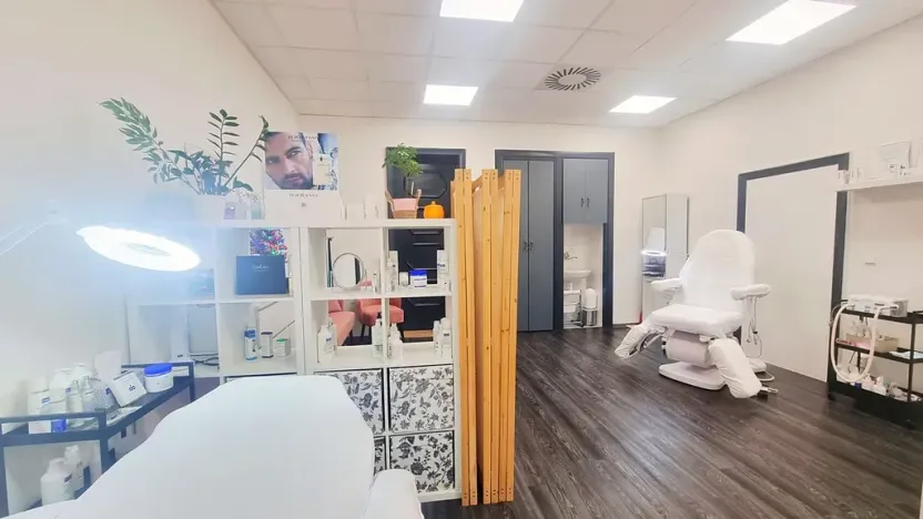 Pronájem obchodního prostoru, Brno, Sukova, 32 m2