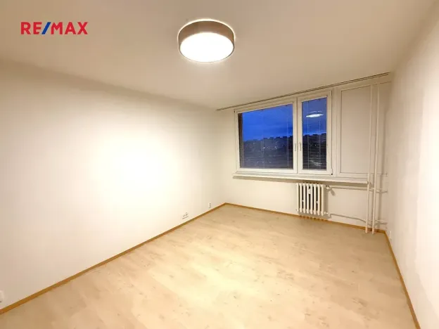 Pronájem bytu 2+kk, Praha - Horní Měcholupy, Ravennská, 43 m2