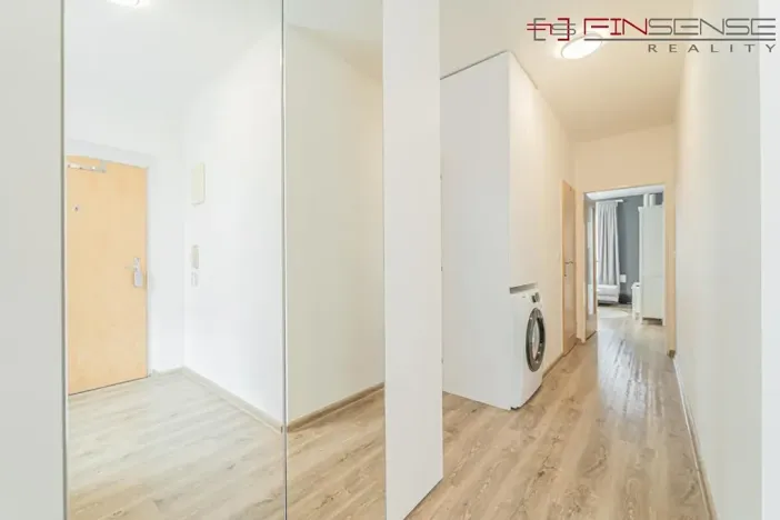 Prodej bytu 2+kk, Praha - Uhříněves, K Netlukám, 52 m2