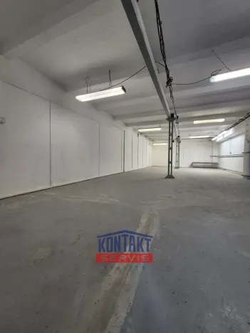 Pronájem skladu, České Budějovice, Rudolfovská tř., 216 m2