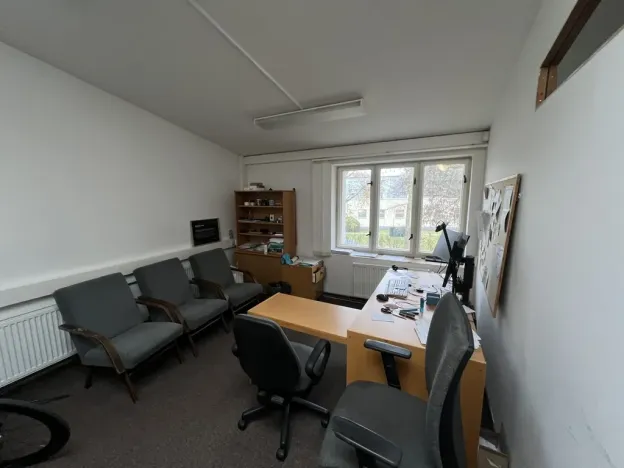 Pronájem obchodního prostoru, Pardubice, Bělobranské náměstí, 191 m2