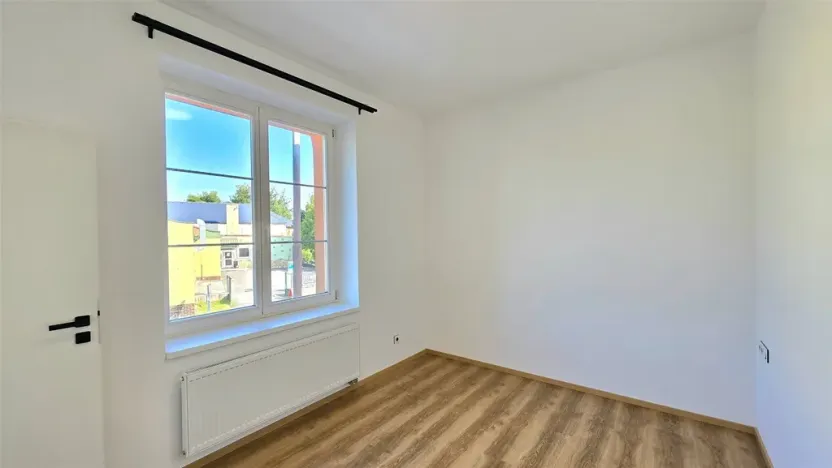 Pronájem bytu 2+kk, Beroun - Beroun-Město, Na Parkáně, 37 m2