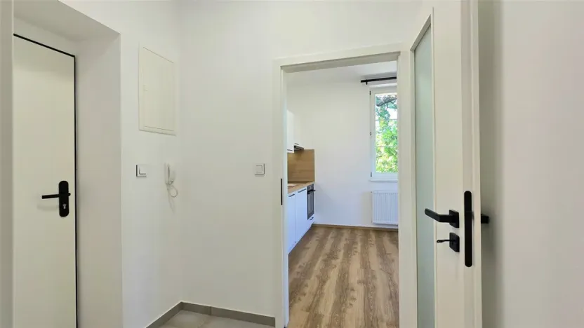 Pronájem bytu 2+kk, Beroun - Beroun-Město, Na Parkáně, 37 m2
