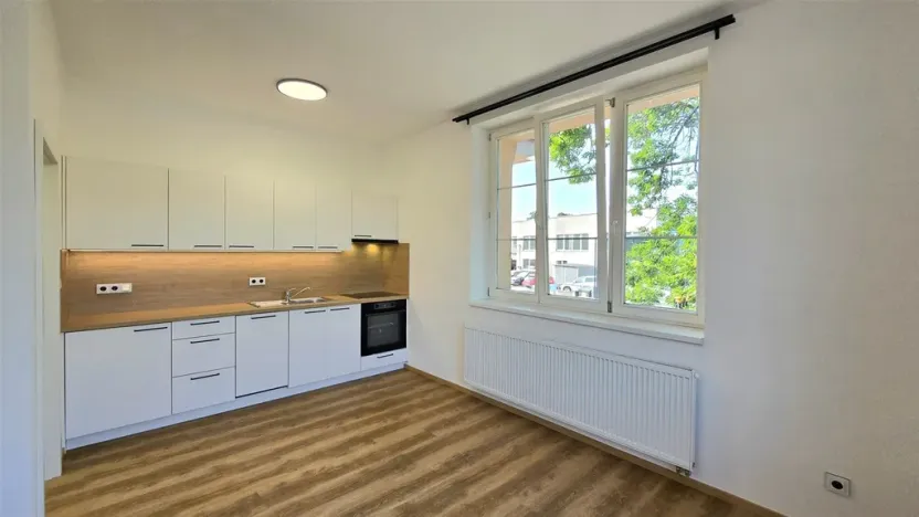 Pronájem bytu 2+kk, Beroun - Beroun-Město, Na Parkáně, 37 m2