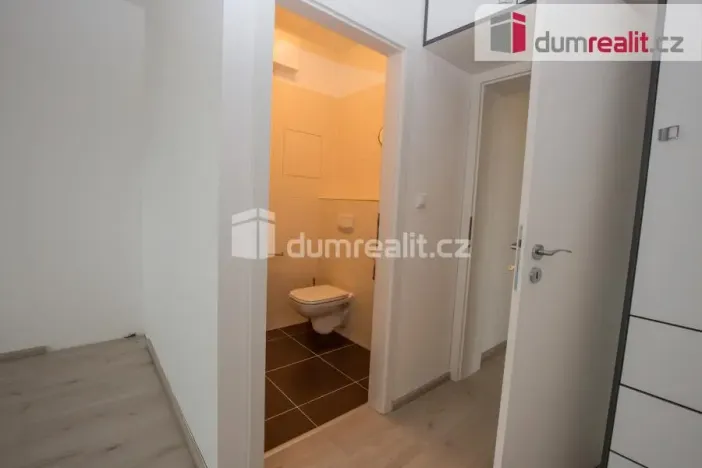 Pronájem bytu 4+kk, Praha - Háje, Jurkovičova, 94 m2