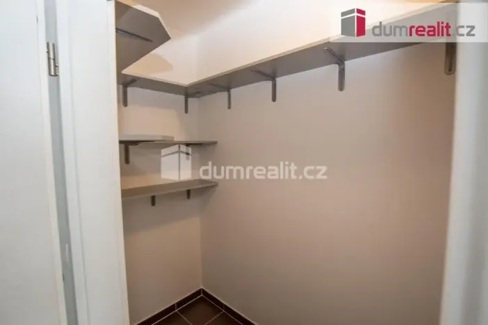 Pronájem bytu 4+kk, Praha - Háje, Jurkovičova, 94 m2