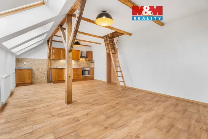 Prodej bytu 2+kk, Jablonec nad Nisou, Saskova, 90 m2