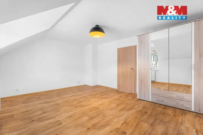 Prodej bytu 2+kk, Jablonec nad Nisou, Saskova, 90 m2