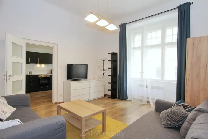 Pronájem bytu 2+kk, Praha - Smíchov, Grafická, 42 m2