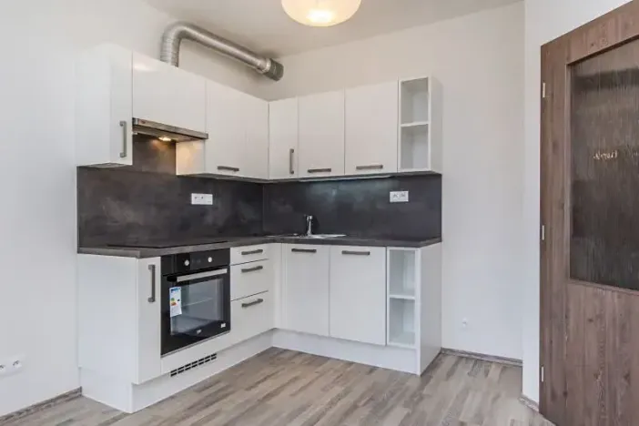 Pronájem bytu 2+kk, Praha - Kyje, Federova, 39 m2