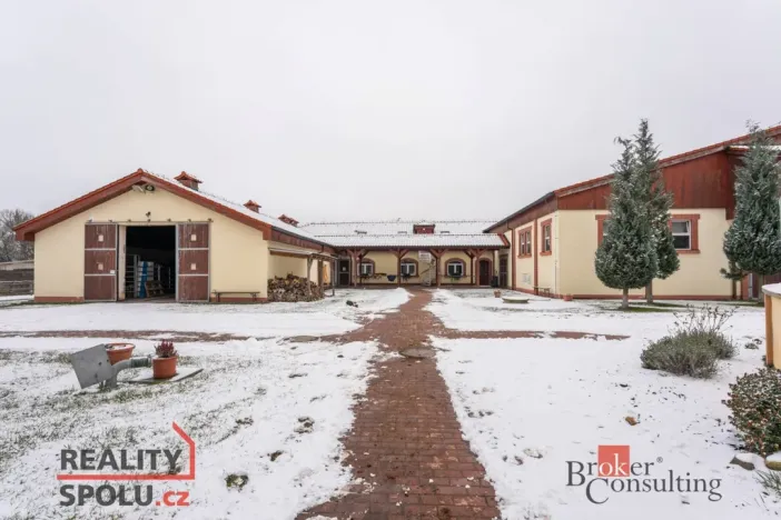 Prodej - jiné, Nučice, 2093 m2