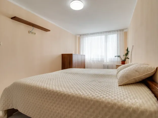 Pronájem bytu 2+1, Praha - Černý Most, Cíglerova, 60 m2