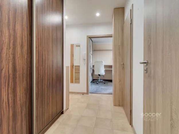 Pronájem bytu 2+1, Praha - Černý Most, Cíglerova, 60 m2