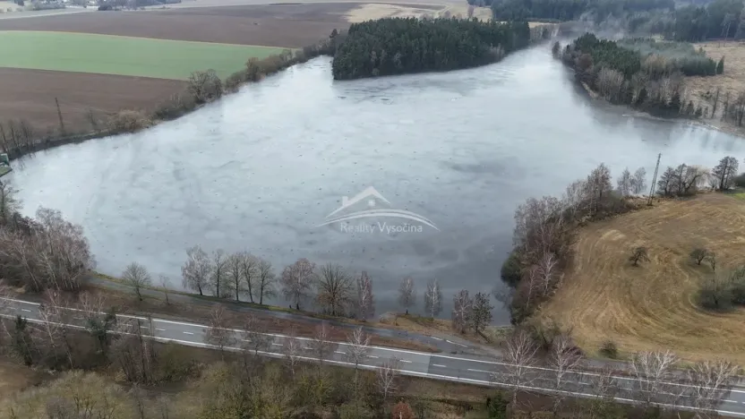 Prodej rybníku, Kamenice nad Lipou - Vodná, 138387 m2