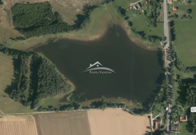 Prodej rybníku, Kamenice nad Lipou - Vodná, 138387 m2