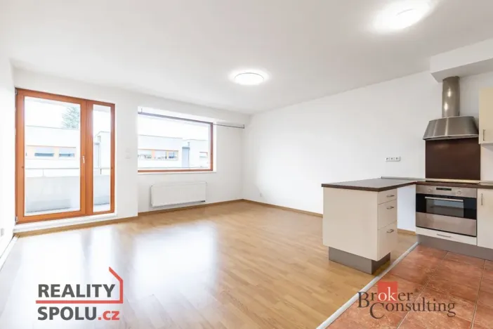 Pronájem bytu 2+kk, Česká, 62 m2