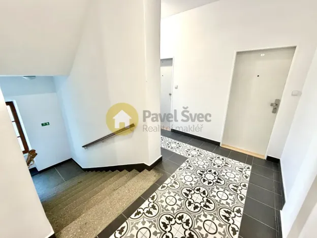 Pronájem bytu 1+kk, Strakonice - Strakonice I, Velké náměstí, 21 m2