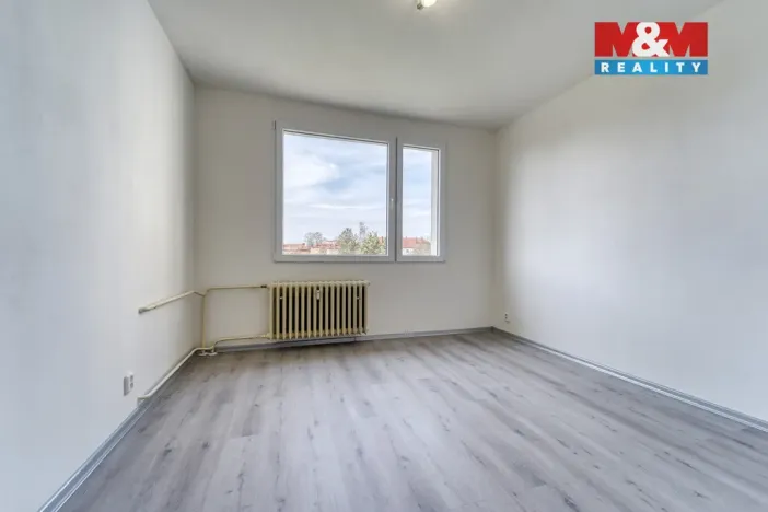 Prodej bytu 3+1, Mariánské Lázně - Úšovice, Hroznatova, 64 m2