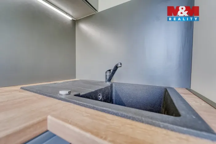 Prodej bytu 3+1, Mariánské Lázně - Úšovice, Hroznatova, 64 m2