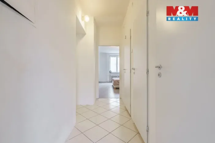 Prodej bytu 2+1, Karlovy Vary, K. Čapka, 55 m2