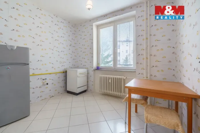 Prodej bytu 2+1, Karlovy Vary, K. Čapka, 55 m2