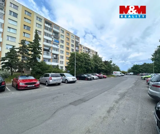 Pronájem bytu 1+1, Chomutov, Jirkovská, 35 m2