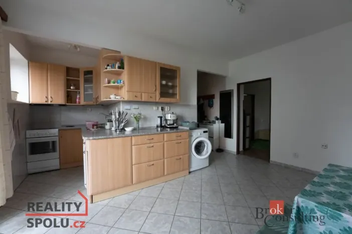 Prodej bytu 3+kk, Dvůr Králové nad Labem, Klazarova, 67 m2