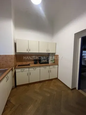 Pronájem bytu 1+1, České Budějovice - České Budějovice 1, Krajinská, 41 m2