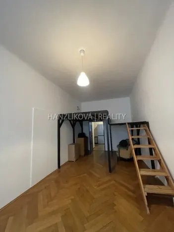 Pronájem bytu 1+1, České Budějovice - České Budějovice 1, Krajinská, 41 m2