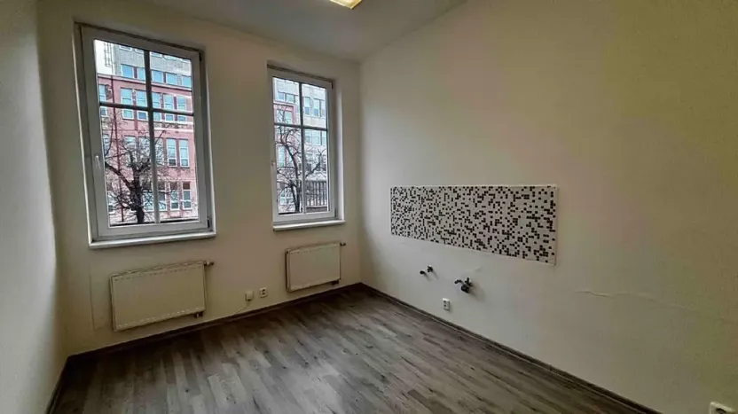 Pronájem kanceláře, Ostrava, 1. máje, 22 m2