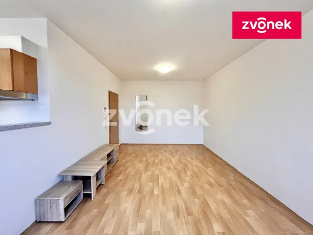 Pronájem bytu 1+1, Zlín, Podlesí V, 33 m2