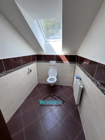 Pronájem bytu 6+kk a větší, Hulín, Vrchlického, 150 m2
