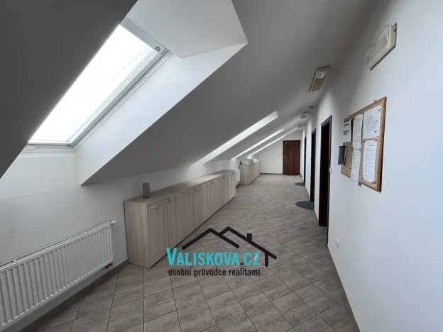 Pronájem bytu 6+kk a větší, Hulín, Vrchlického, 150 m2