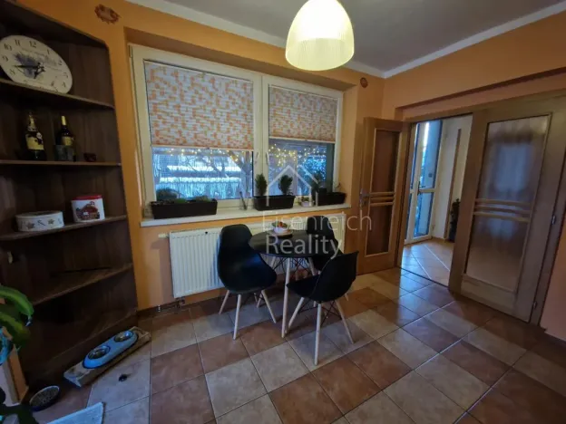 Pronájem rodinného domu, Hradec Králové - Březhrad, K Potoku, 270 m2