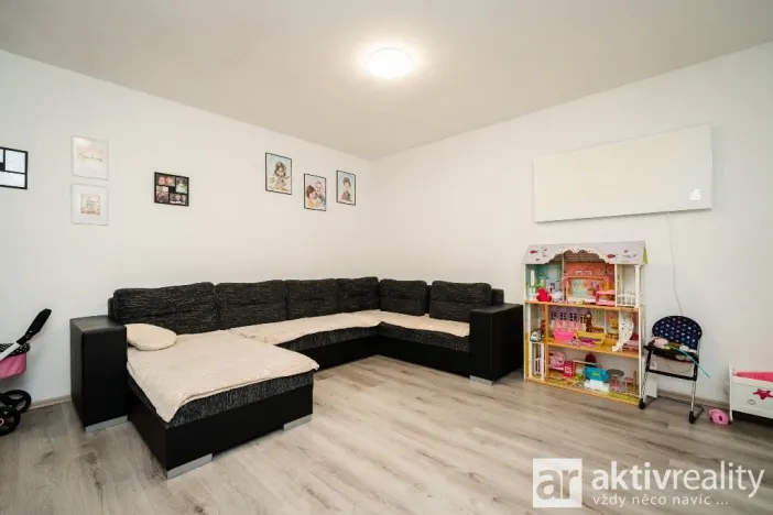 Prodej ubytování, Neratovice, Hlavní, 620 m2