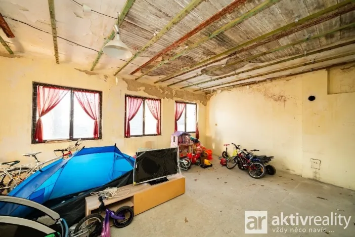 Prodej ubytování, Neratovice, Hlavní, 620 m2