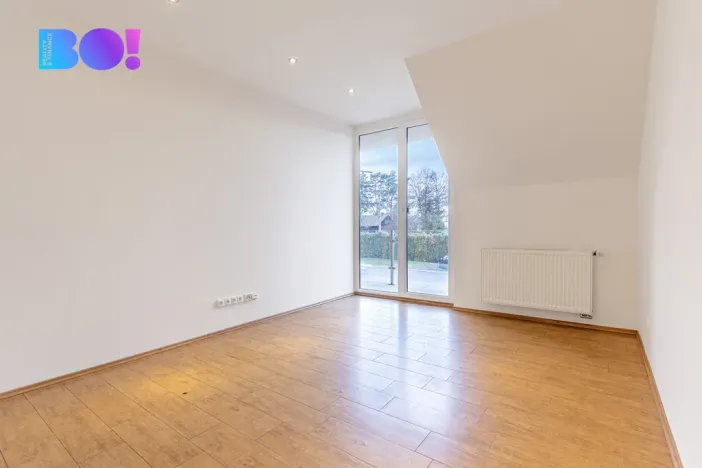 Pronájem bytu 1+1, Mukařov, Šípková, 35 m2